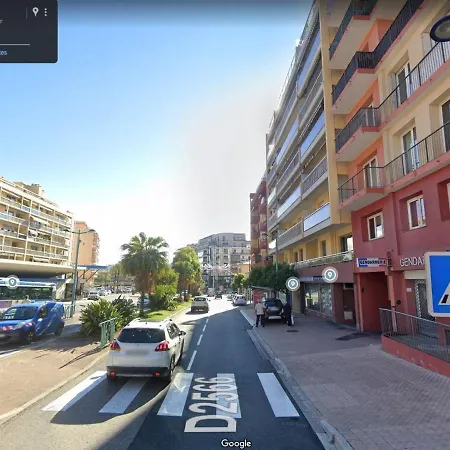 아파트 Spacieux 2p Climatise Avec Terrasses Et Garage, Proche Centre De Et Plages - Fr-1-196-332